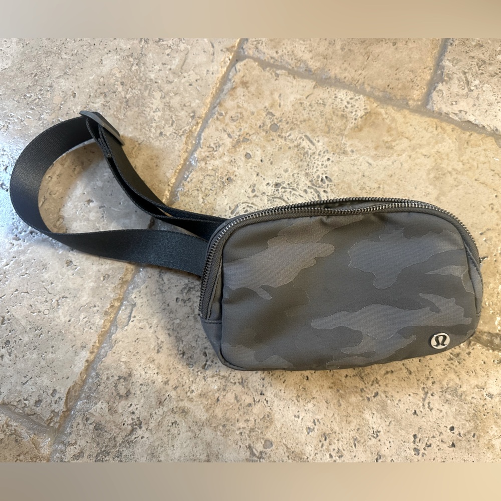 lululemon athletica Gray Camo Crossbody Bag